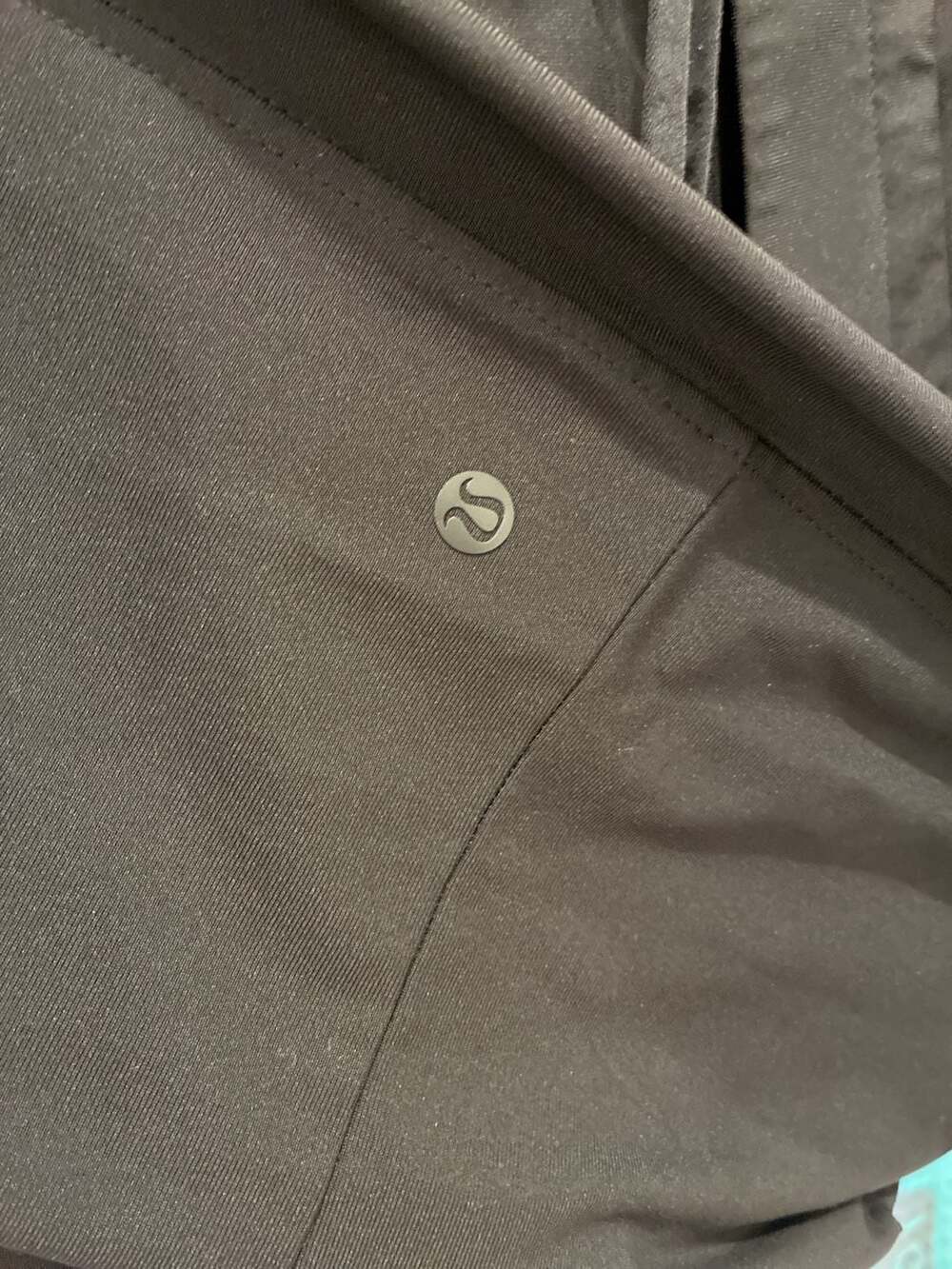 Lululemon Women's Dance Studio Mid-Rise Jogger, Black - Picture 4 of 4